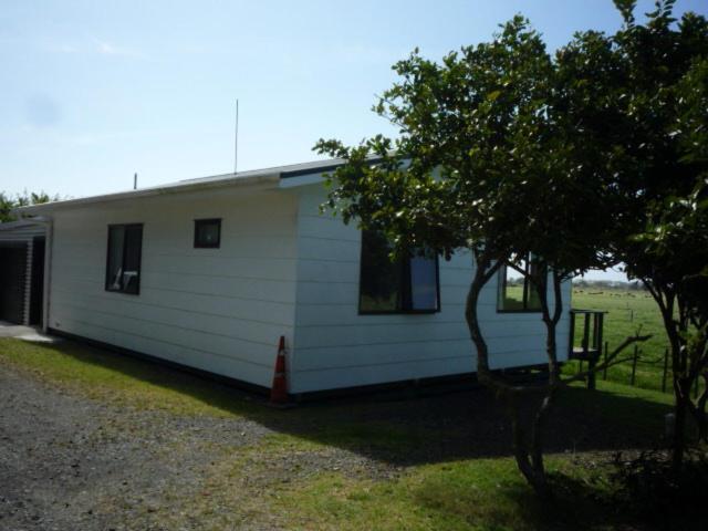 Blue House Villa Awanui Eksteriør billede